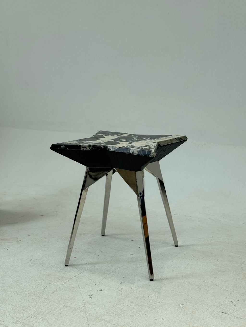 STAR SIDE TABLE
