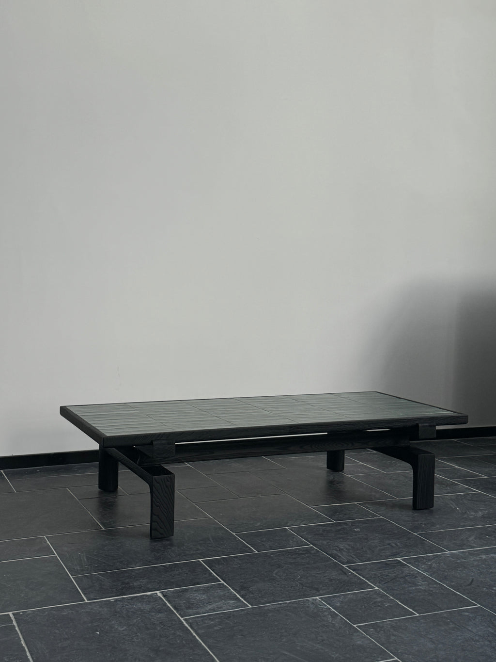 ZHU BAI COFFEE TABLE