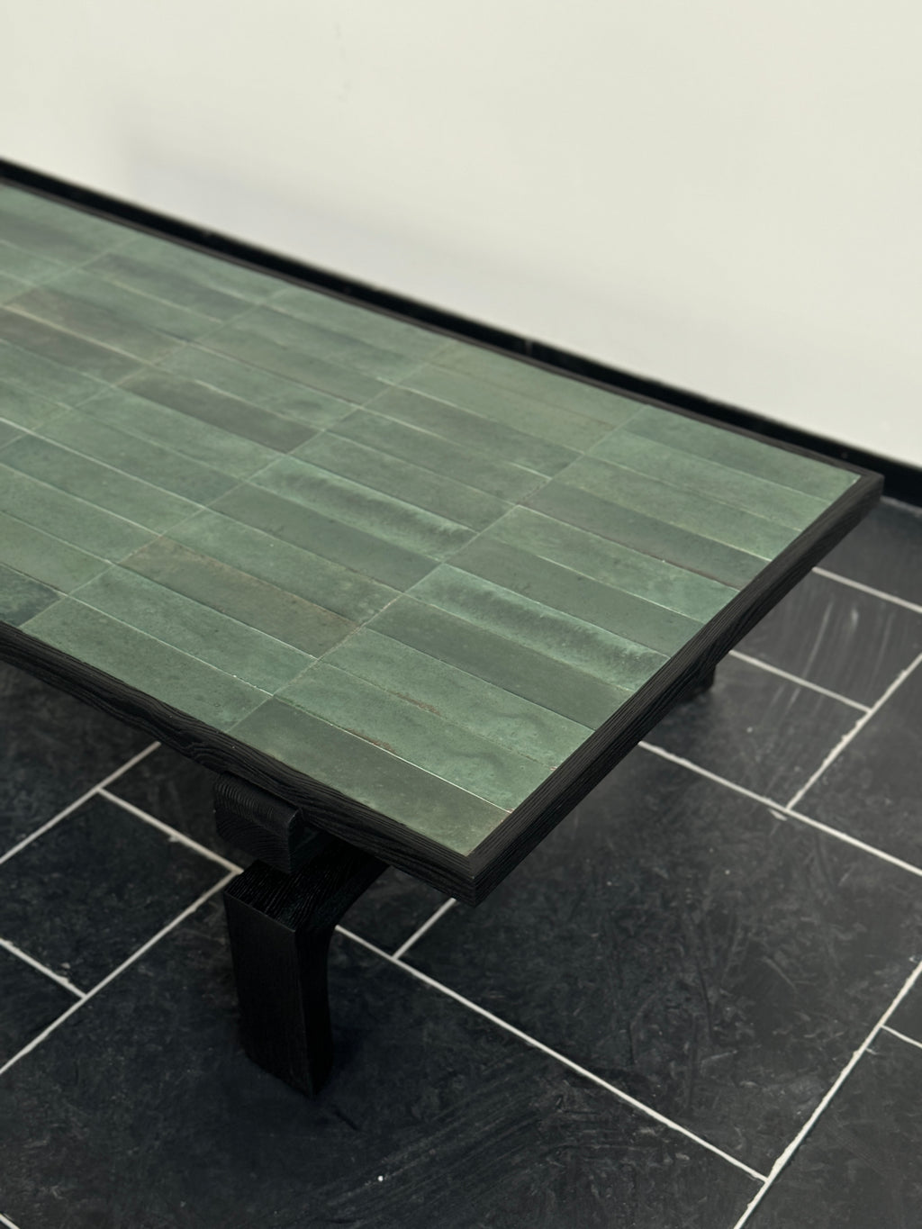 ZHU BAI COFFEE TABLE