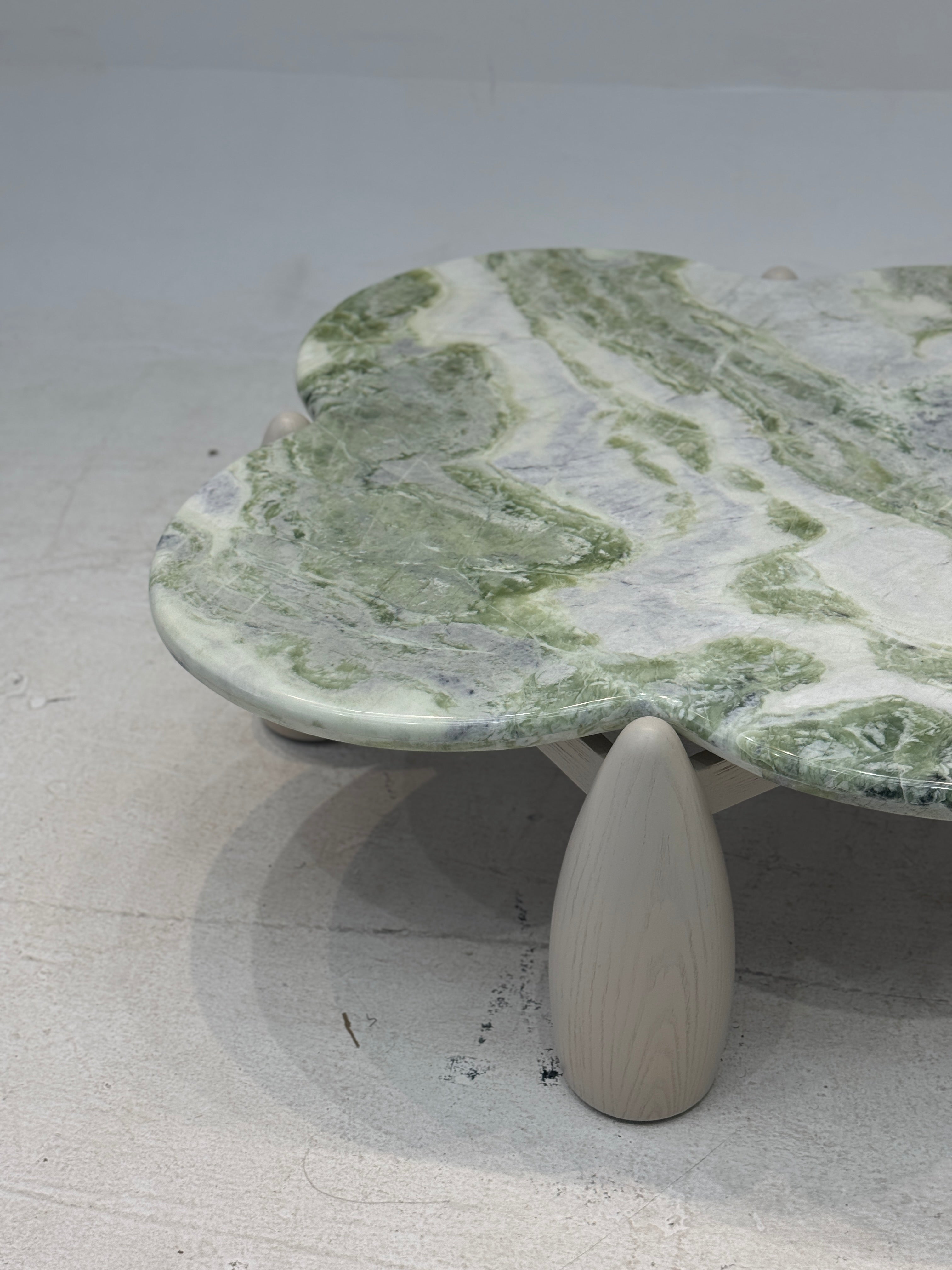 MACCHIATO COFFEE TABLE