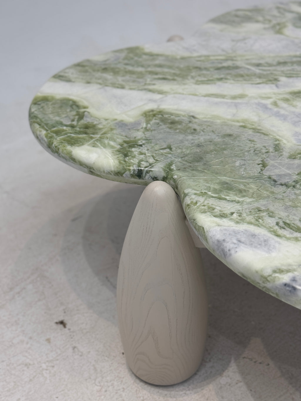 MACCHIATO COFFEE TABLE