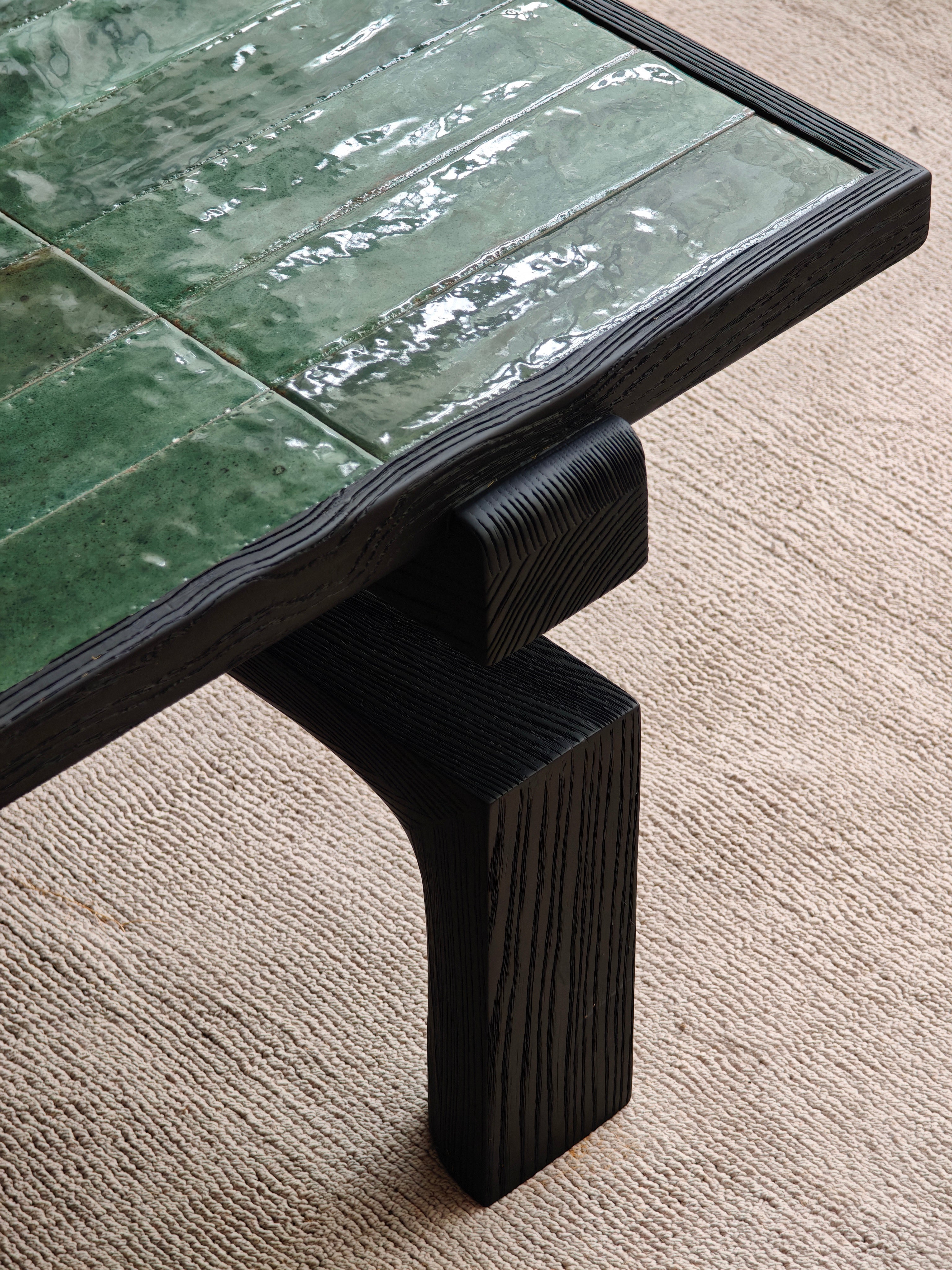 ZHU BAI COFFEE TABLE