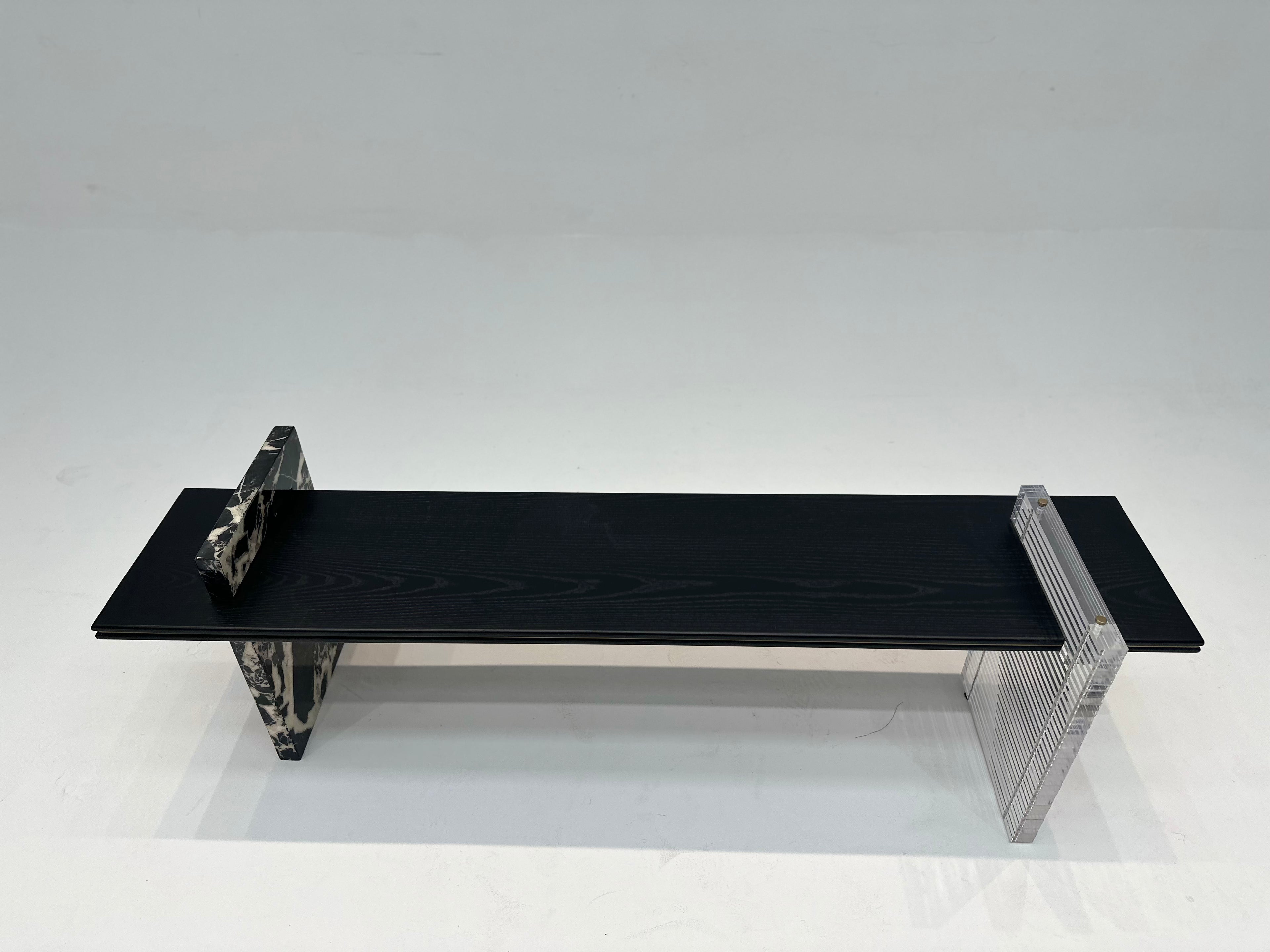 DISLOCATION BENCH 001